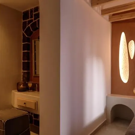 Acro Blue Luxury 4* Akrotiri (Santorini)