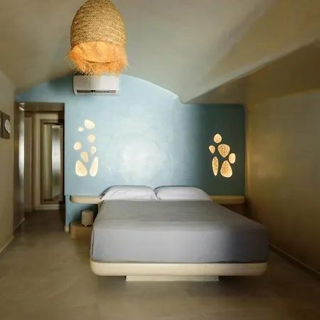 Acro Blue Luxury فندق مبيت وإفطار 4*