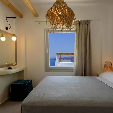 فندق مبيت وإفطار Acro Blue Luxury 4*